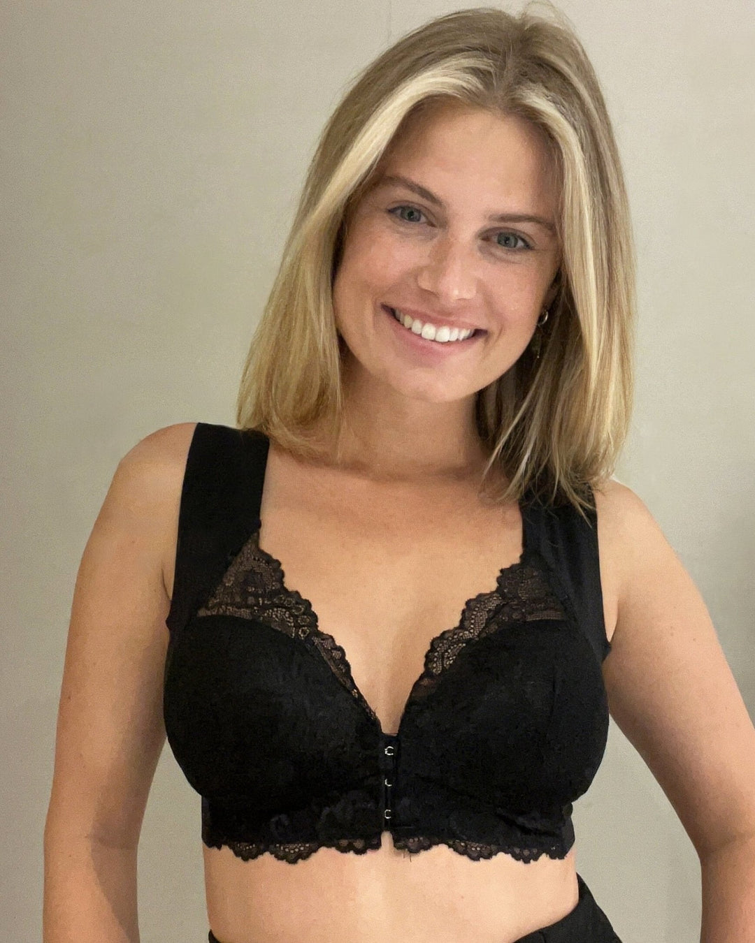 Sally™ | Lace Front-Closure Bra 1 + 1 FREE